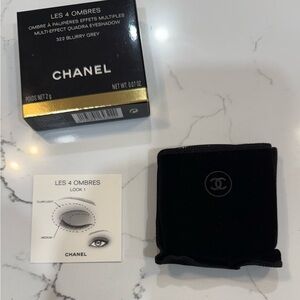 CHANEL Les 4 Ombres Eyeshadow in Blurry Grey with Black Pouch